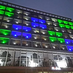 4* Hotell Capsis