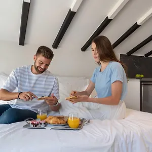 Thess Residences Апартаменты