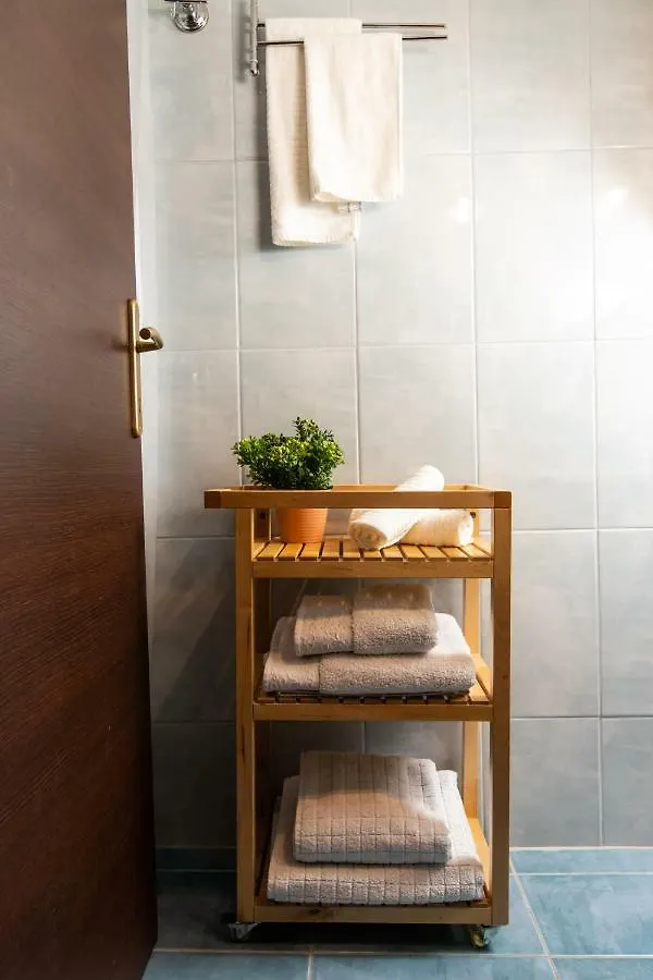F & B Collection - Apartment For 3 Thessaloniki Greece
